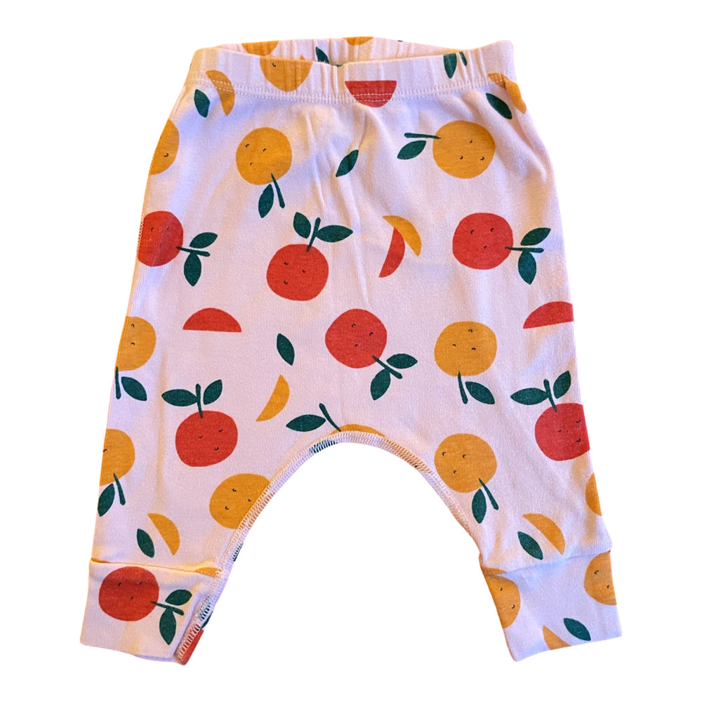 Hanna Andersson White Leggings with Orange & Red Fruit Print